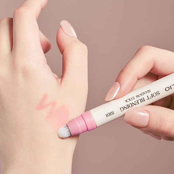 CLIO Soft Blending Shadow Stick