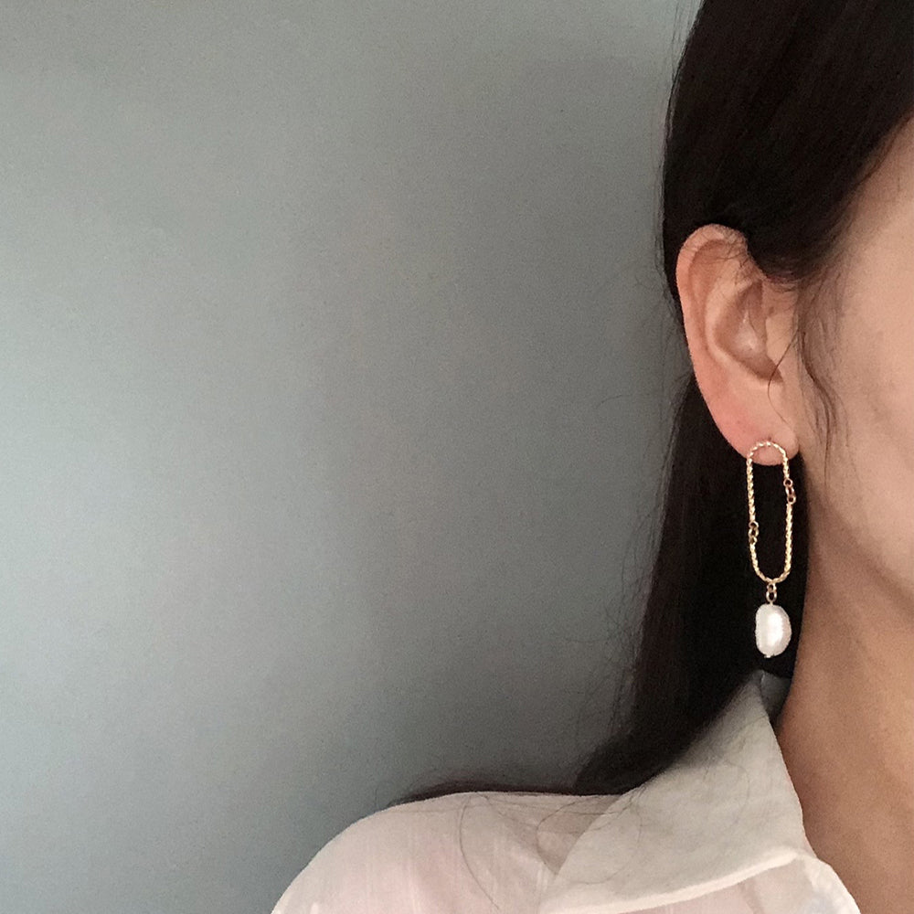 Freshwater Pearl Drop Earrings E0014