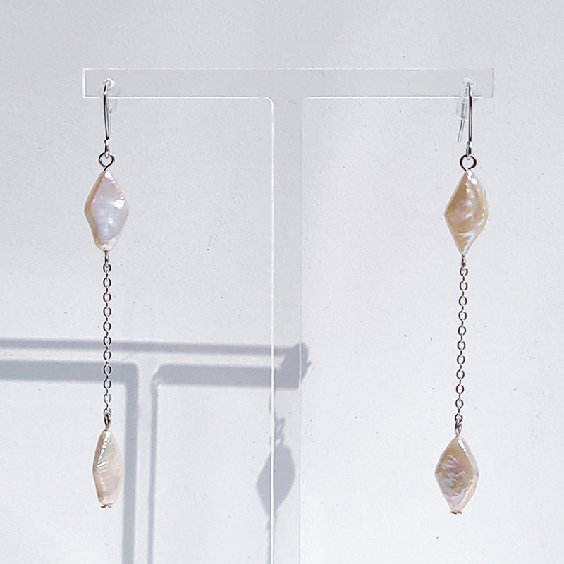 Pearl long drop drop earrings E0046