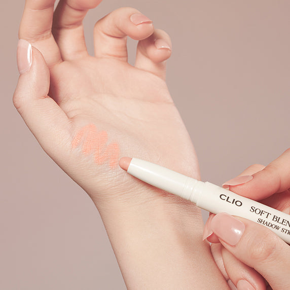 CLIO 柔和順滑眼影筆 (特價)