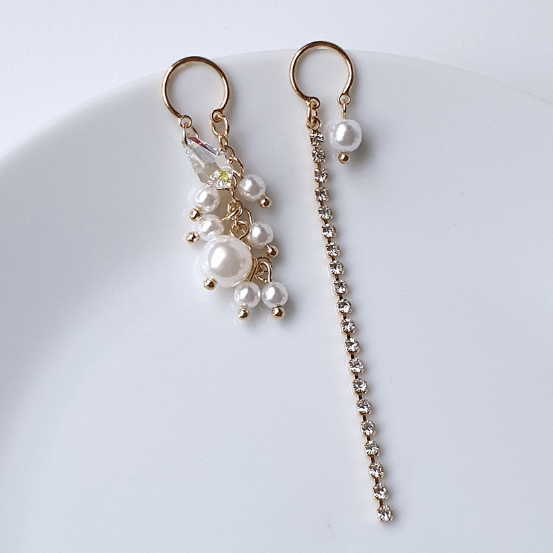 String of Pearls Asymmetrical Earrings E0041